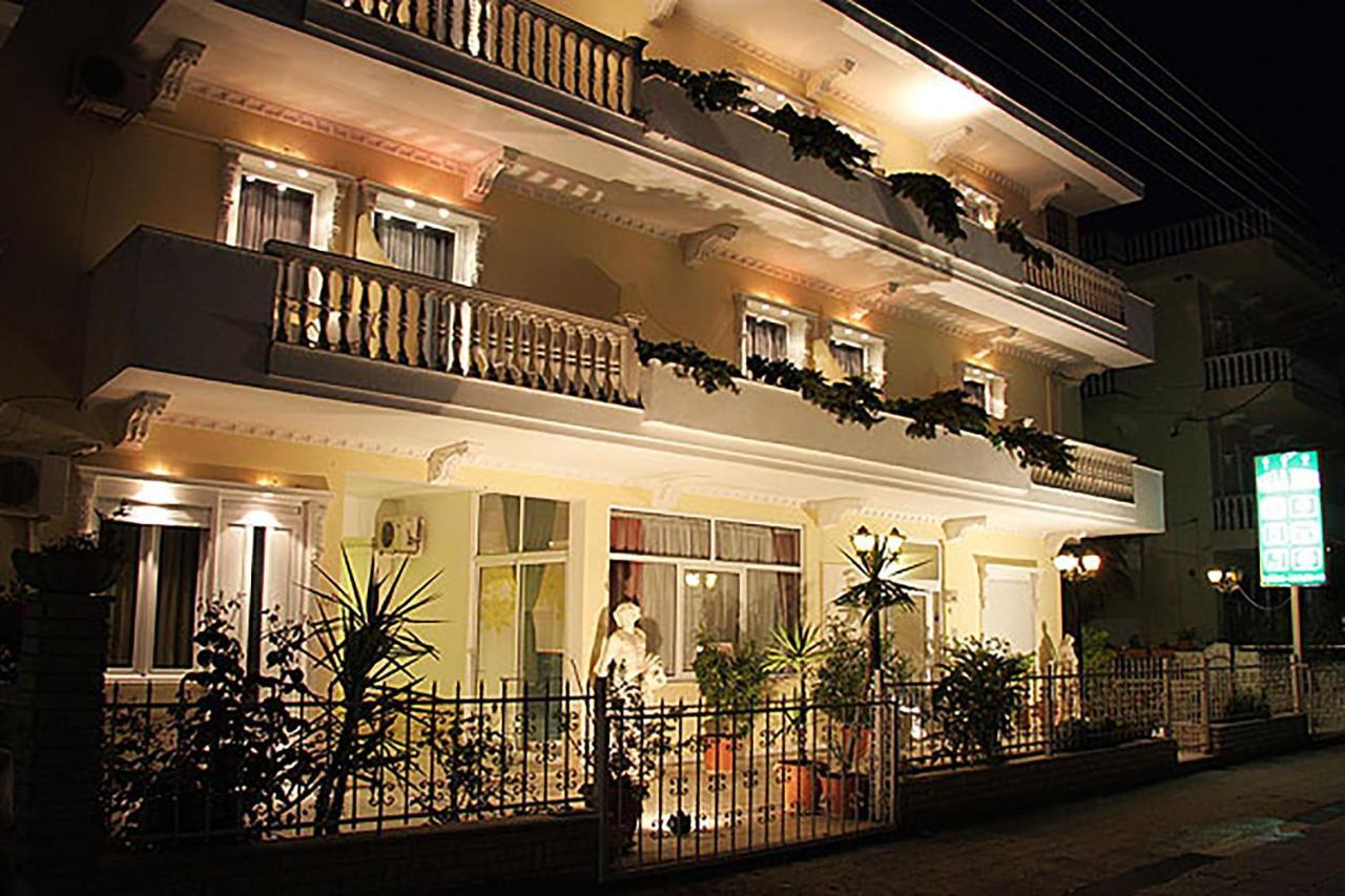 Villa Niki Olympiaki Akti Exterior photo